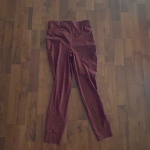 NEVER WORN LULULEMON LEGGINGS